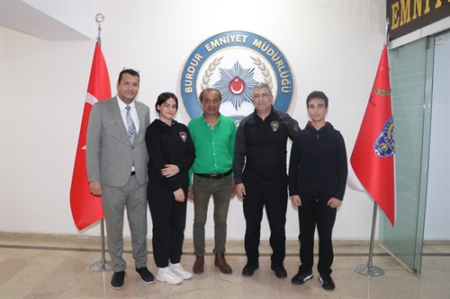 Sayın Misafirlerimize Nazik Ziyaretlerinden Dolayı Şükranlarımızı Sunarız